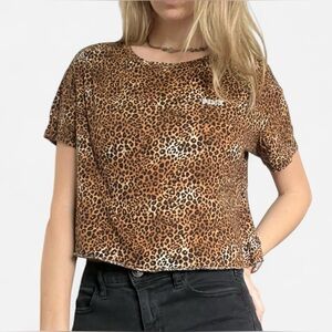 PINK Victoria's Secret Leopard Print Short Sleeve Crop Top, Size Small